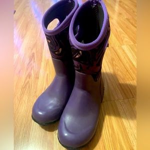 Kids Purple US size 3 bogs